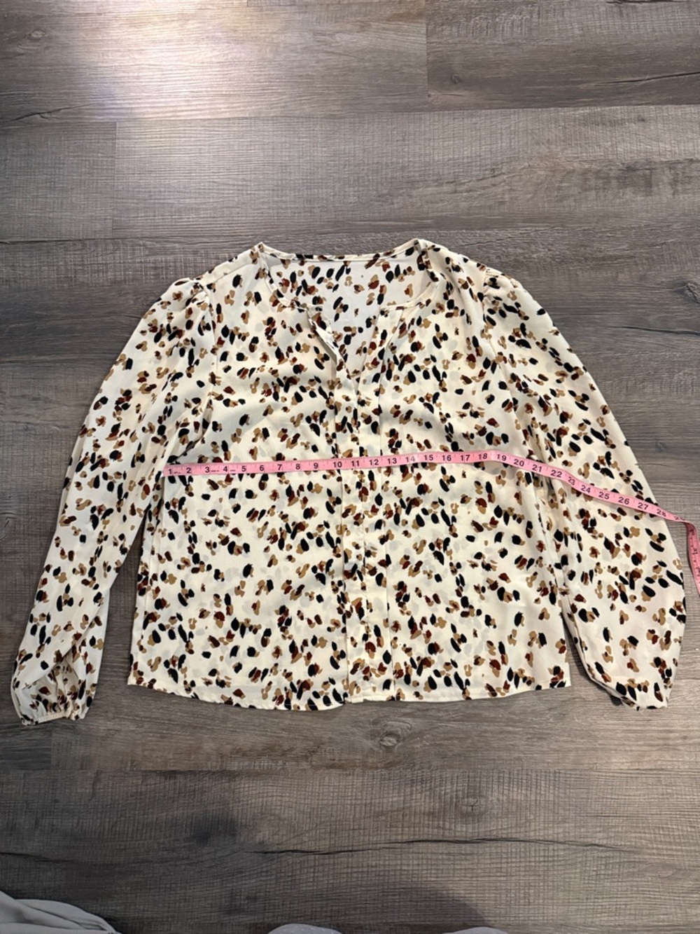 3/$10 SHEIN Cream Leopard Button-Down Blouse